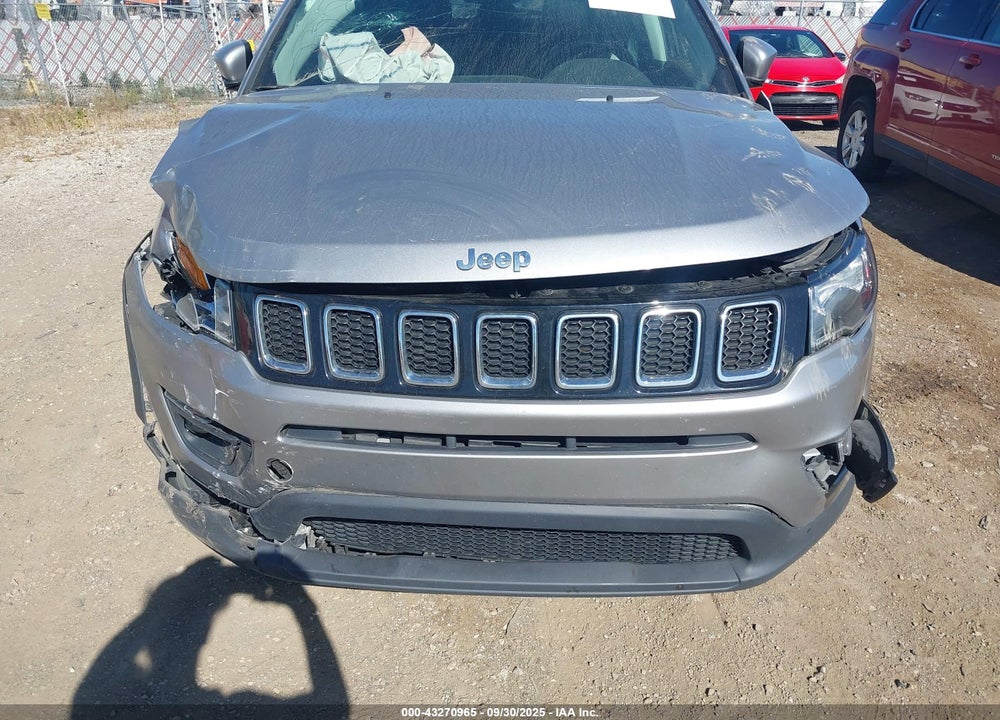 2018 JEEP COMPASS LATITUDE 4X4 VIN: 3C4NJDBB5JT327765