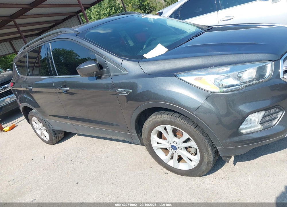 2018 FORD ESCAPE SE VIN: 1FMCU9GDXJUB45485