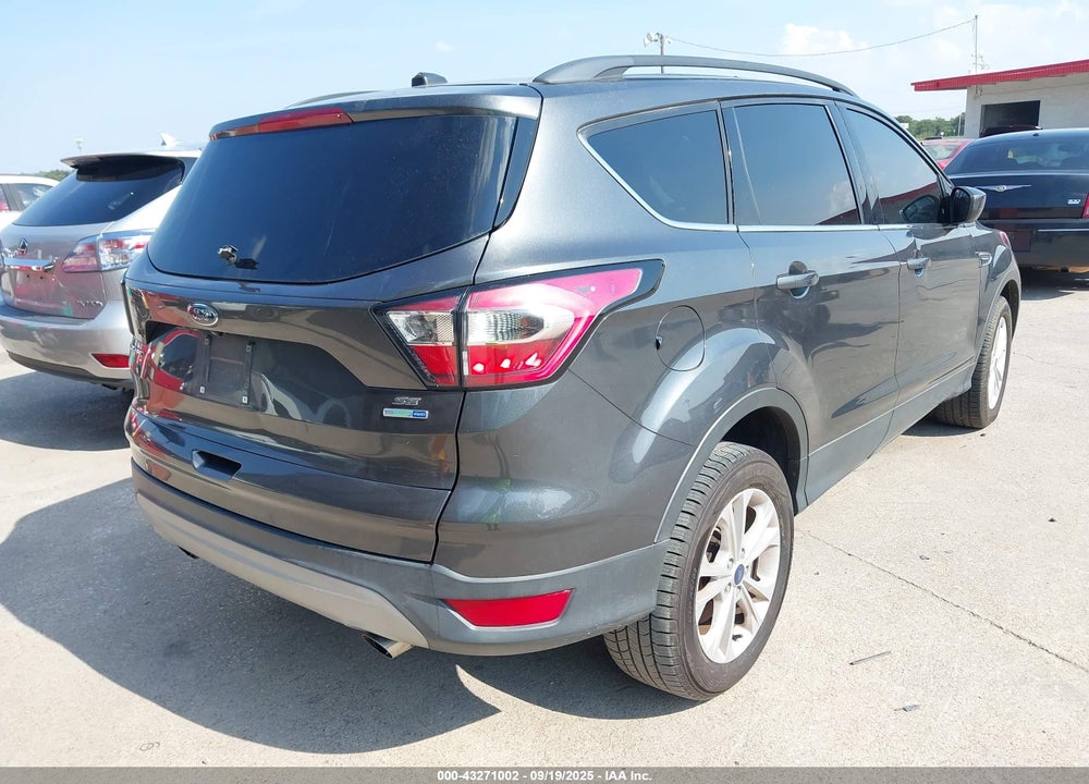 2018 FORD ESCAPE SE VIN: 1FMCU9GDXJUB45485