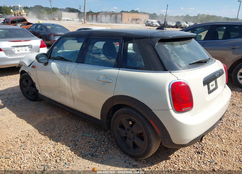 2016 MINI HARDTOP COOPER VIN: WMWXU1C58G2D10752
