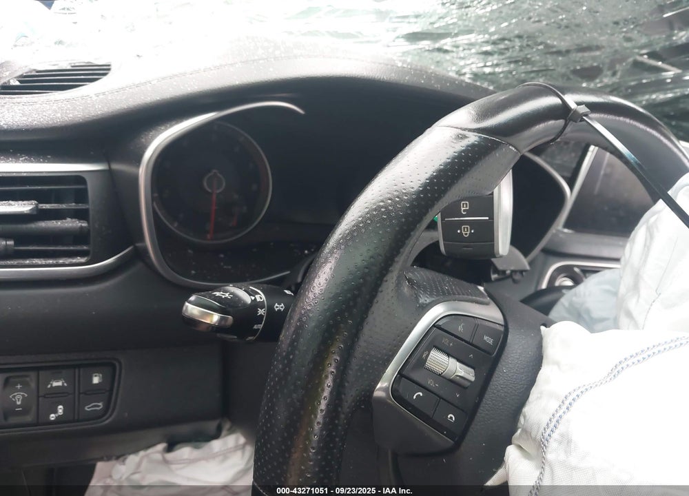 2019 GENESIS G70 VIN: KMTG34LA4KU025725