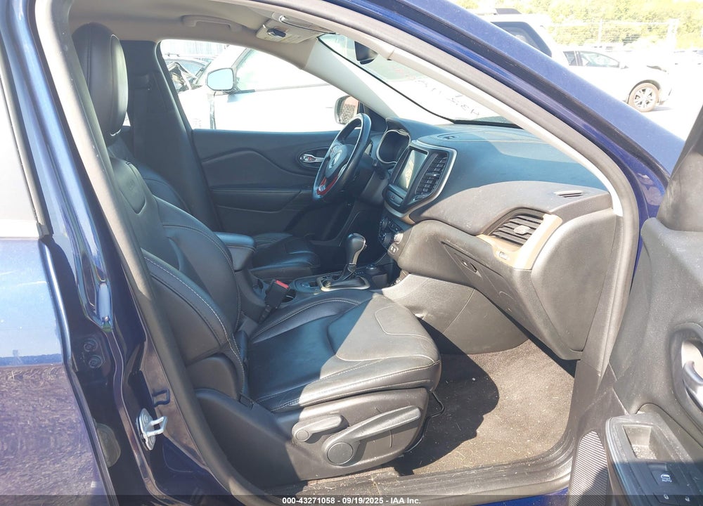 2016 JEEP CHEROKEE VIN: 1C4PJMDB9GW225507