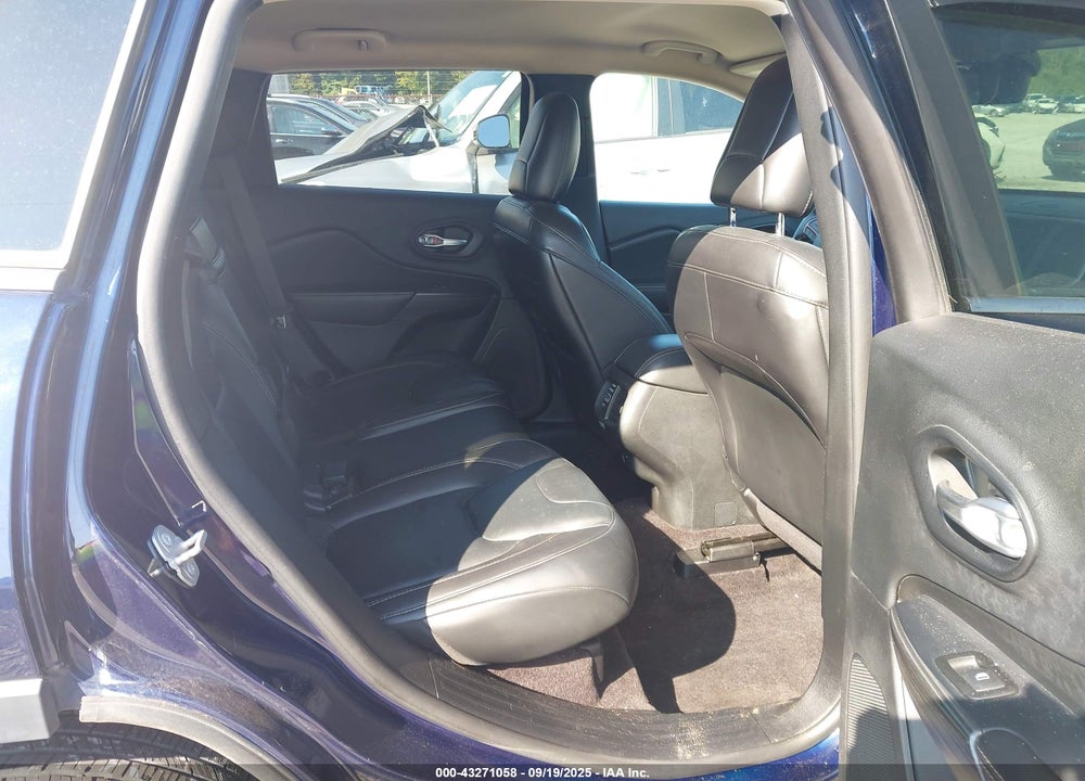2016 JEEP CHEROKEE VIN: 1C4PJMDB9GW225507
