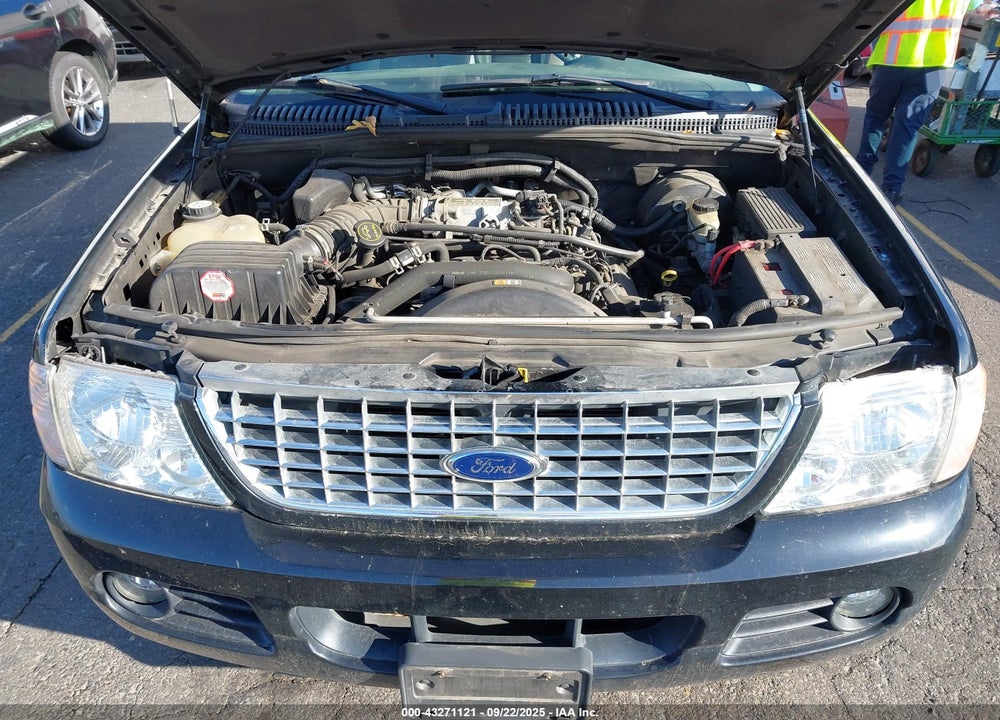 2004 FORD EXPLORER NBX/XLT VIN: 1FMDU73W54UC02681