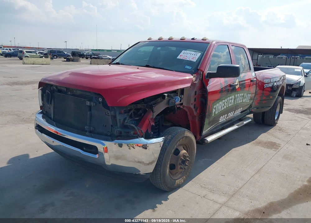 2018 RAM 3500 TRADESMAN  4X4 8' BOX VIN: 3C63RRGL0JG131988