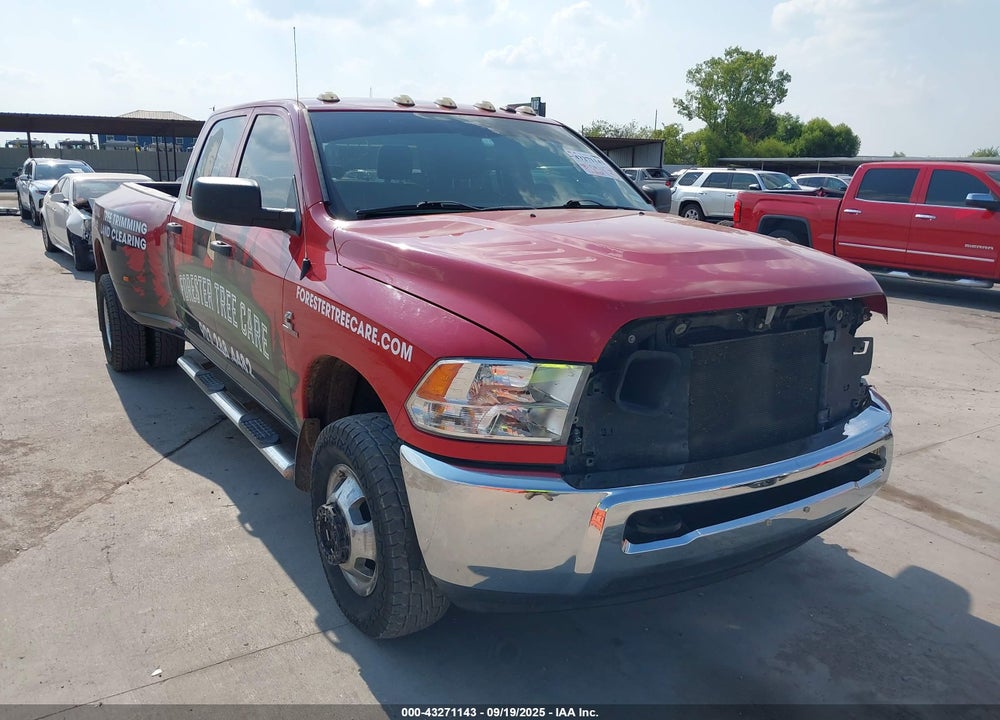 2018 RAM 3500 TRADESMAN  4X4 8' BOX VIN: 3C63RRGL0JG131988
