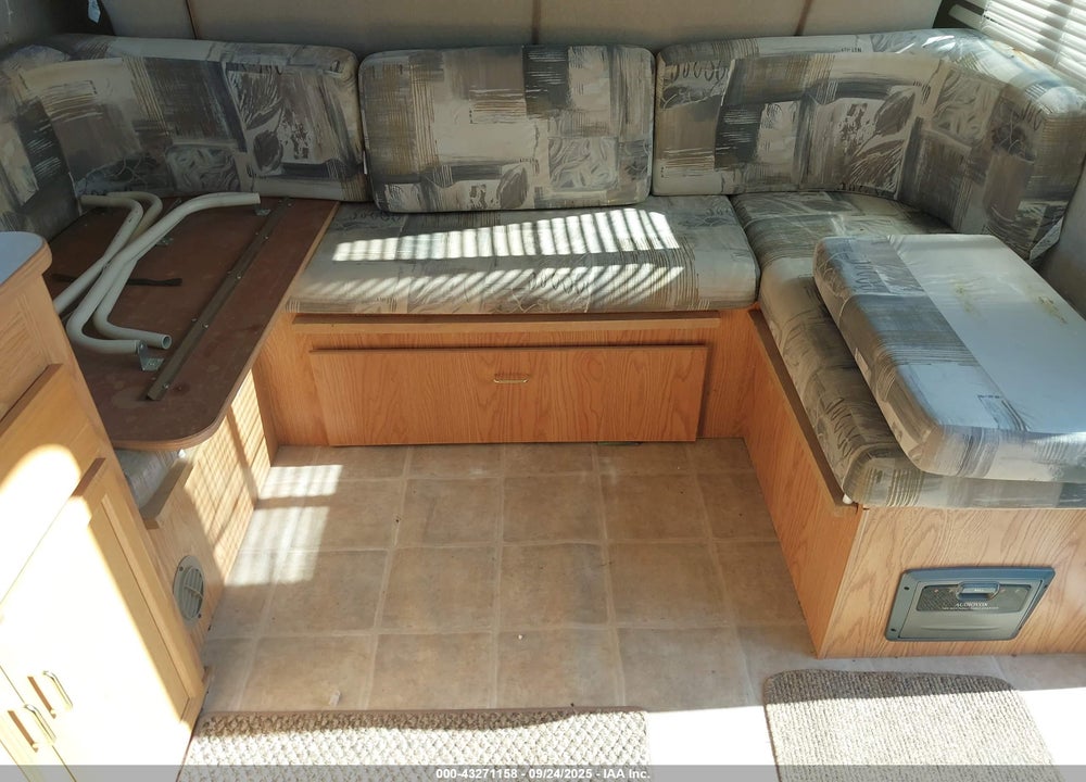 2003 JAYCO INC KIWI21C VIN: 1UJBJ02J731JC0190