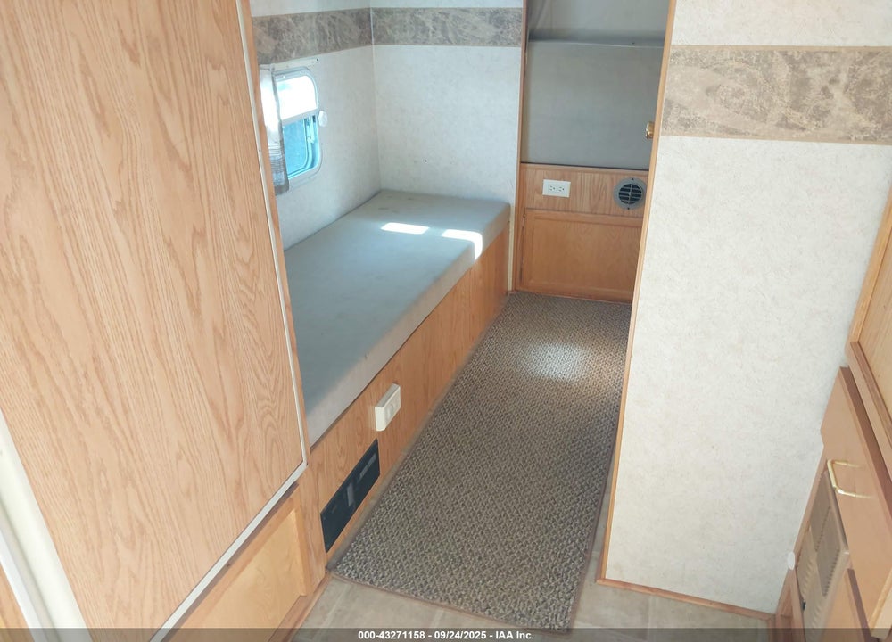 2003 JAYCO INC KIWI21C VIN: 1UJBJ02J731JC0190