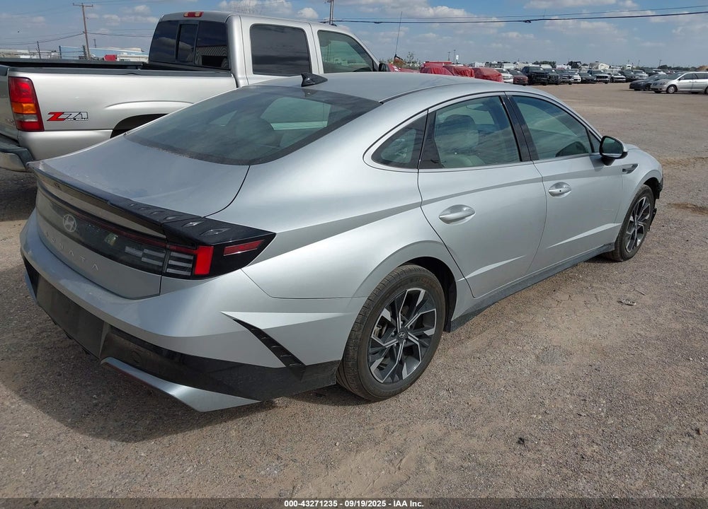 2024 HYUNDAI SONATA SEL VIN: KMHL64JA6RA392558