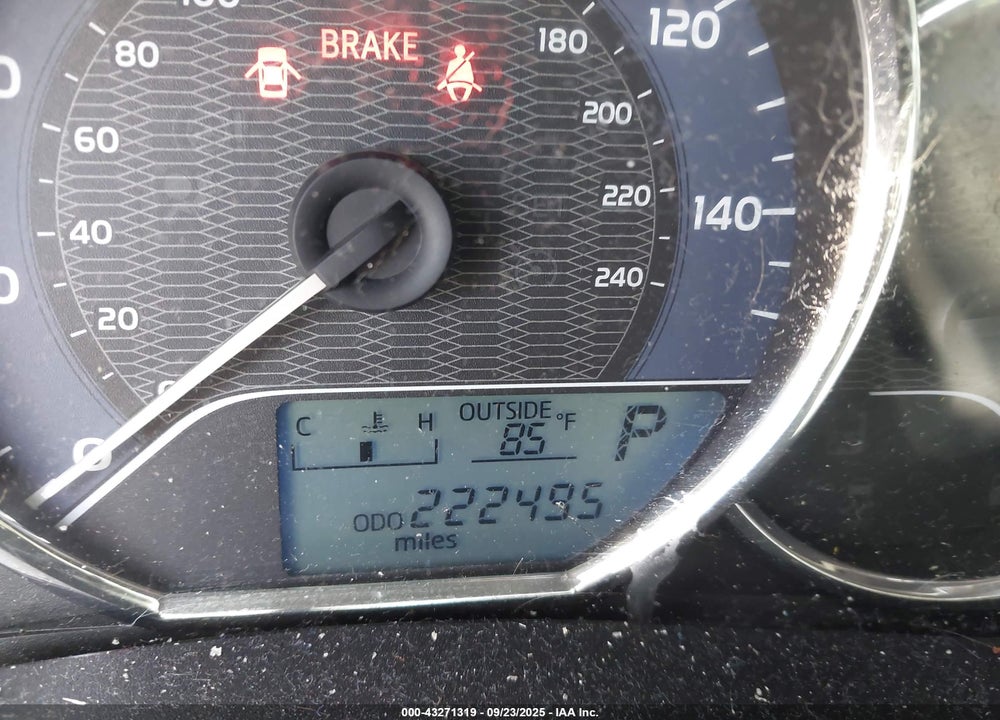 2015 TOYOTA COROLLA VIN: 2T1BURHE0FC263041