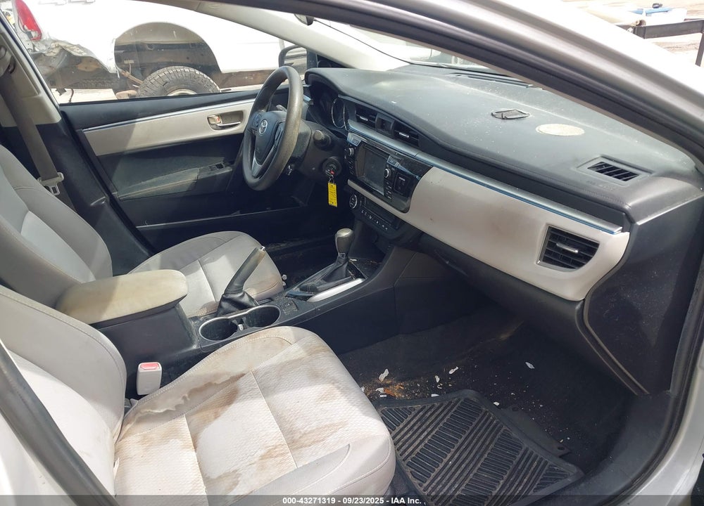 2015 TOYOTA COROLLA VIN: 2T1BURHE0FC263041