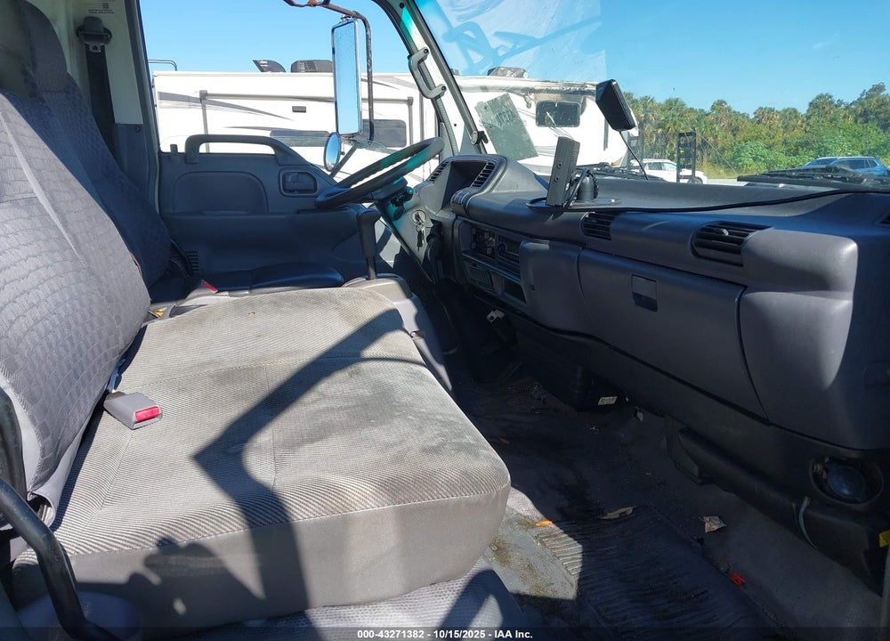 2007 GMC W4S042 W4500 HD GAS REG VIN: 4KDC4B1U17J800174