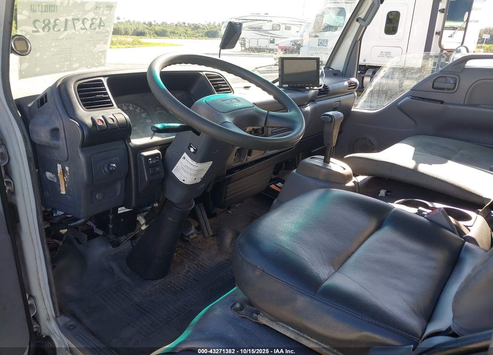 2007 GMC W4S042 W4500 HD GAS REG VIN: 4KDC4B1U17J800174