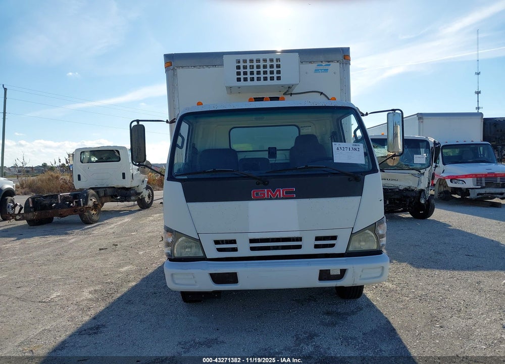 2007 GMC W4S042 W4500 HD GAS REG VIN: 4KDC4B1U17J800174