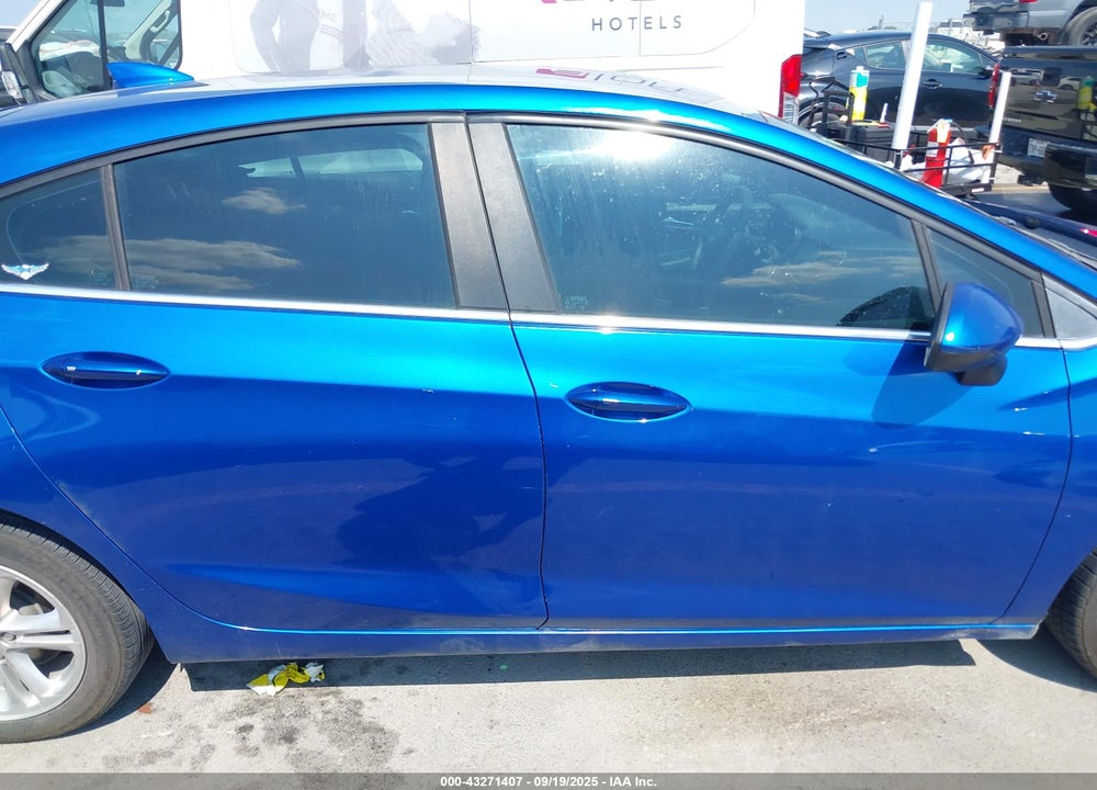 2017 CHEVROLET CRUZE LT AUTO VIN: 3G1BE6SM7HS576873