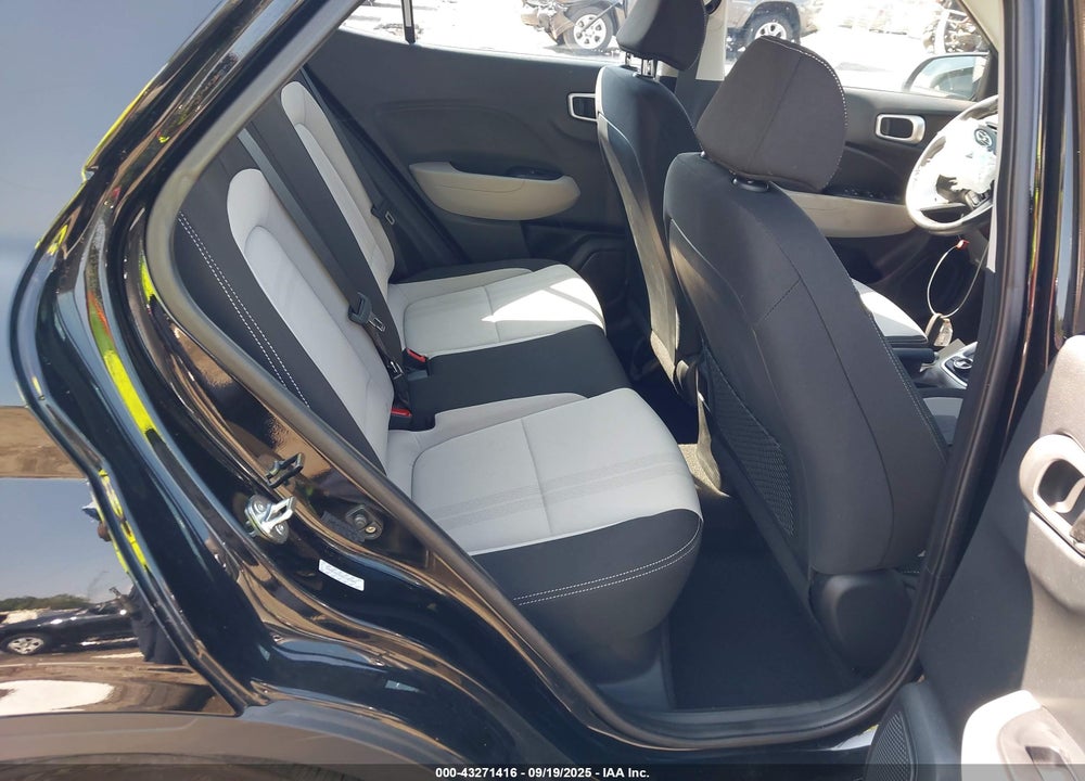 2024 HYUNDAI VENUE VIN: KMHRC8A35RU306909