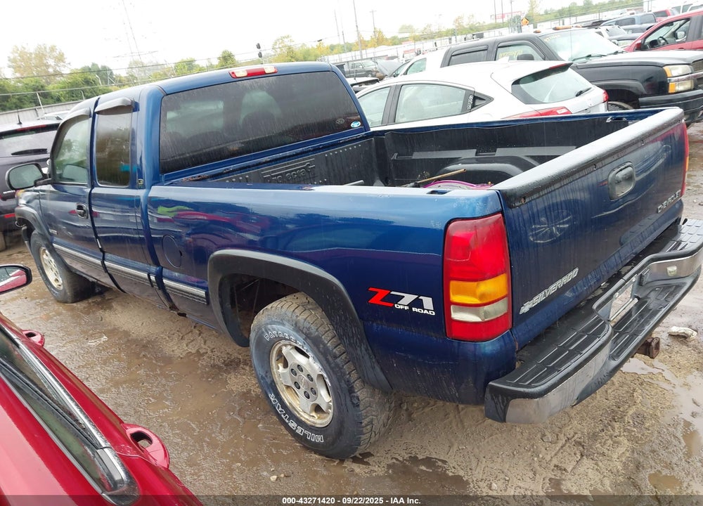 2001 CHEVROLET SILVERADO 1500 LS VIN: 1GCEK19T51E176744