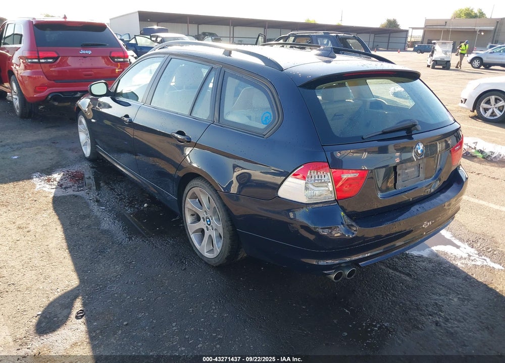 2010 BMW 3 SERIES VIN: WBAUU3C54AA541009