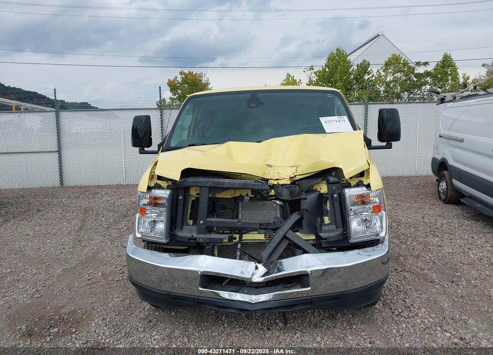 2022 FORD E-450 CUTAWAY VIN: 1FDXE4FN8NDC29242