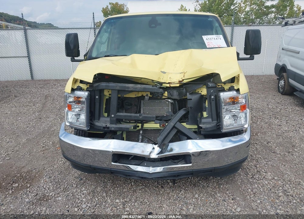 2022 FORD E-450 CUTAWAY VIN: 1FDXE4FN8NDC29242