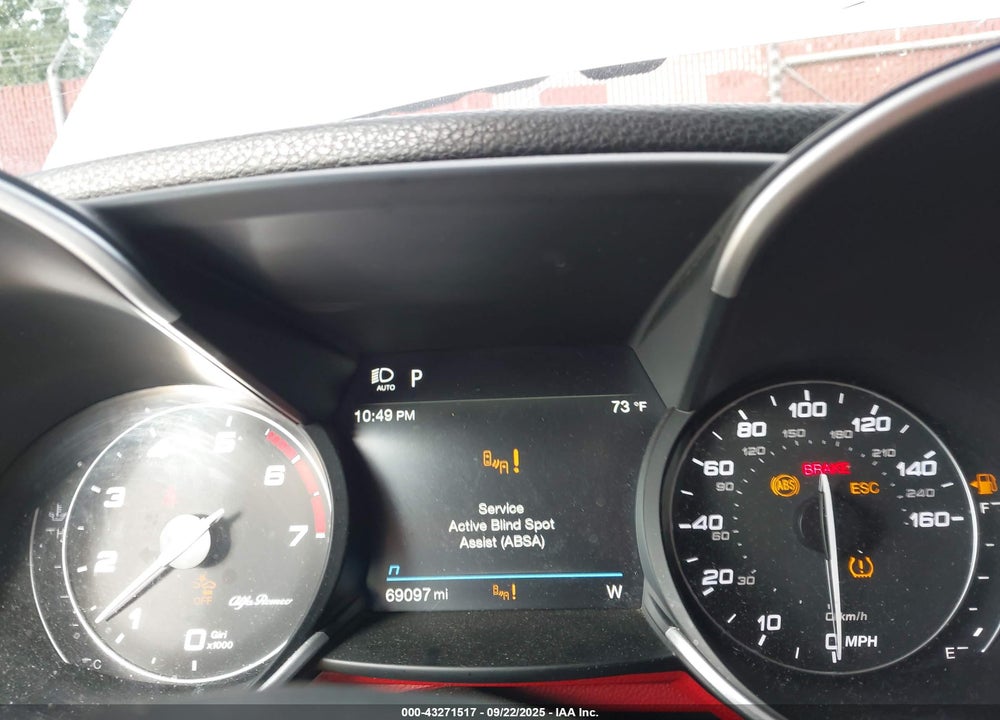 2020 ALFA ROMEO GIULIA VIN: ZARFAMANXL7636404
