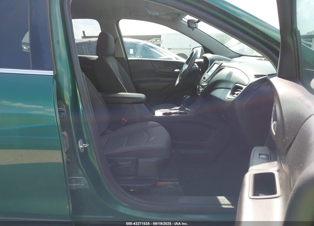 2018 CHEVROLET EQUINOX VIN: 2GNAXSEV0J6275562