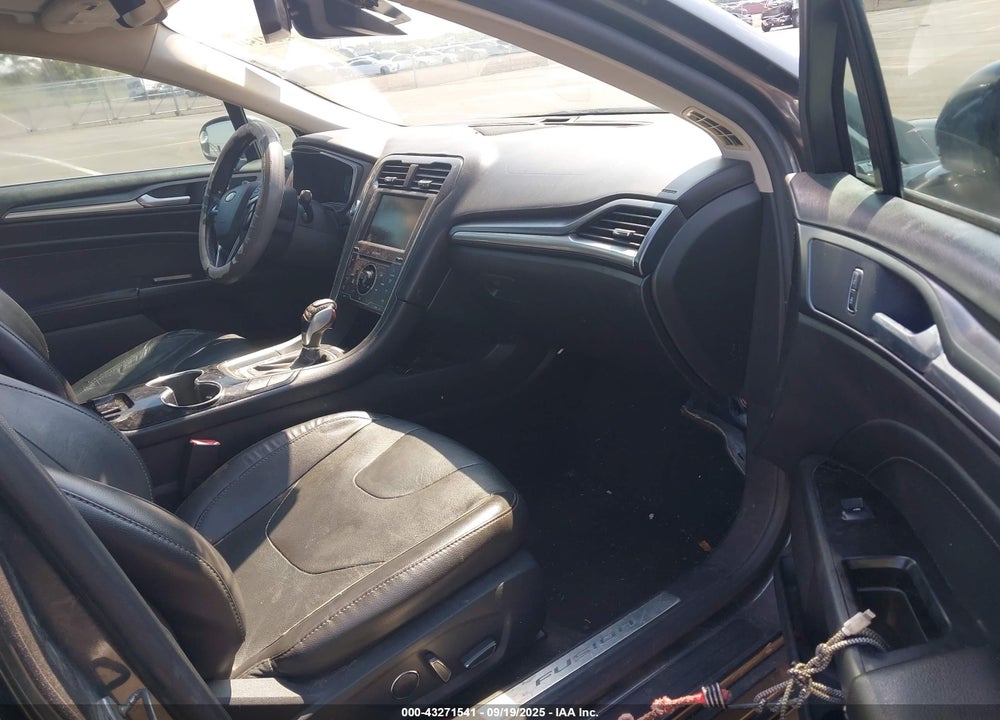 2015 FORD FUSION VIN: 3FA6P0RU4FR292892