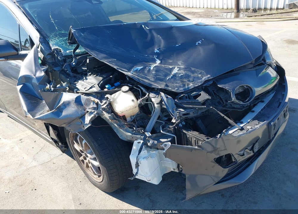2017 TOYOTA PRIUS TWO VIN: JTDKBRFU0H3032037