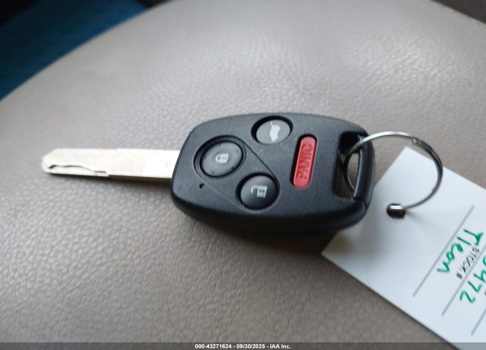 2012 HONDA PILOT VIN: 5FNYF4H2XCB009826