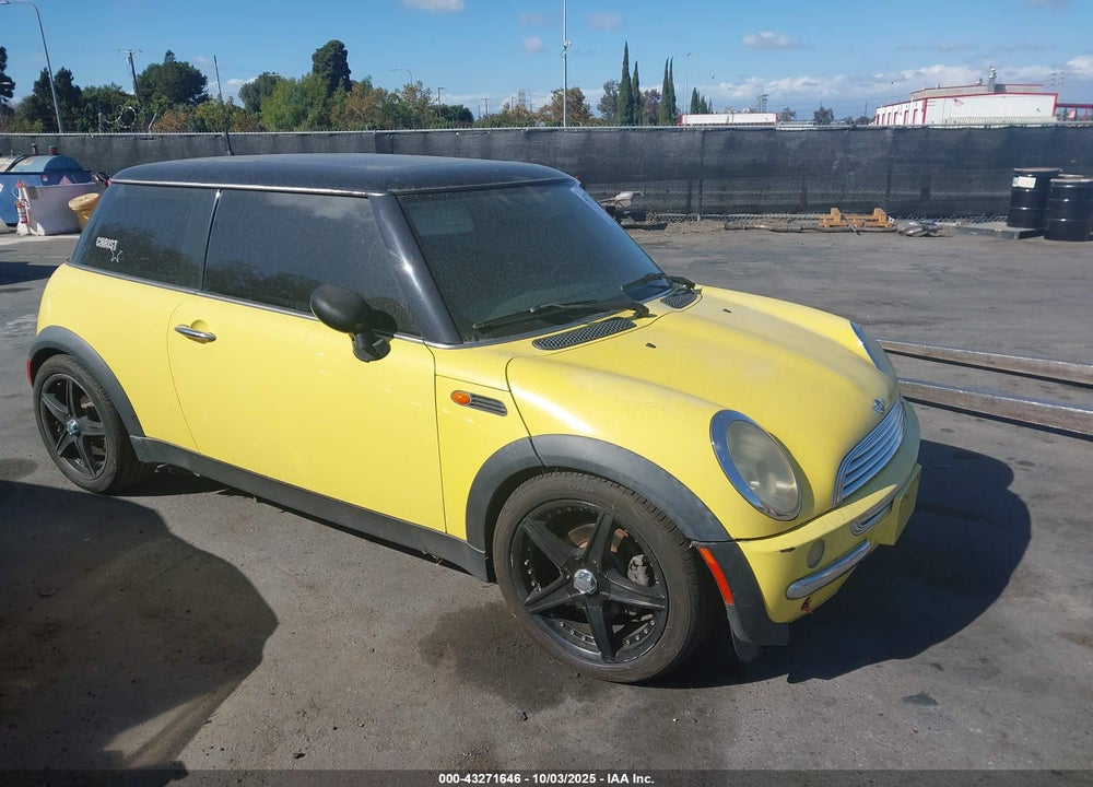 2004 MINI COOPER VIN: WMWRC33484TJ62085