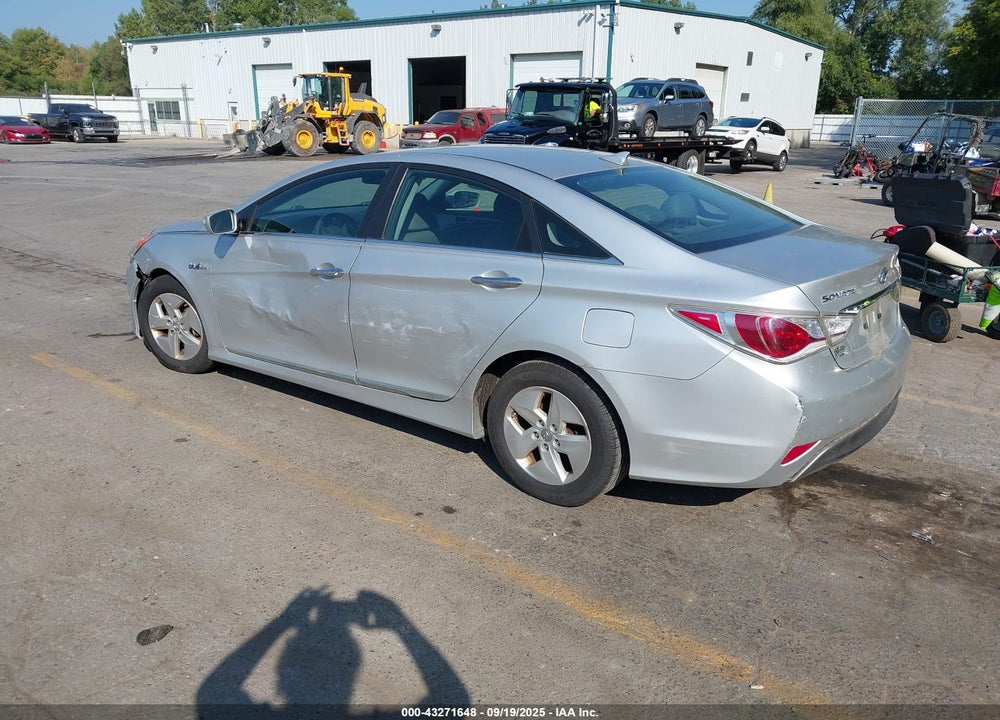 2012 HYUNDAI SONATA HYBRID VIN: KMHEC4A49CA022756