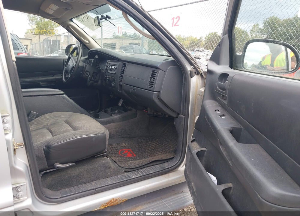 2003 DODGE DURANGO SPORT/SXT VIN: 1D4HR38N73F549032