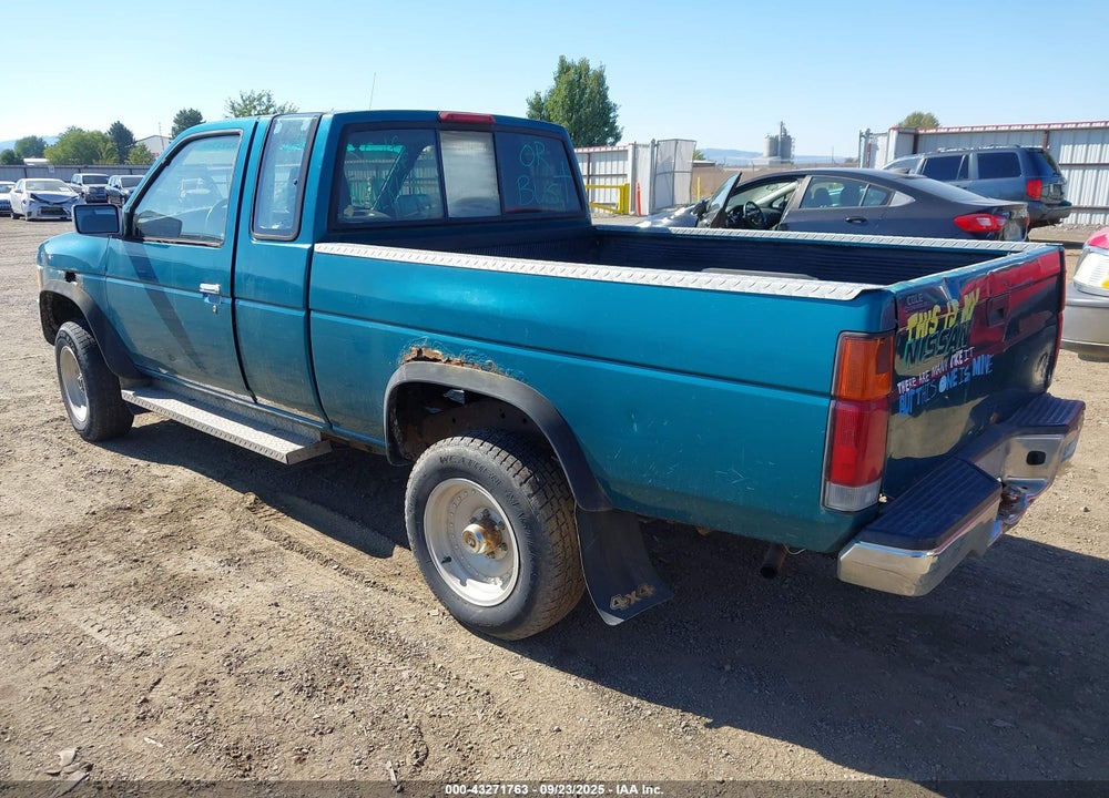 1995 NISSAN TRUCK KING CAB XE VIN: 1N6SD16Y0SC349268
