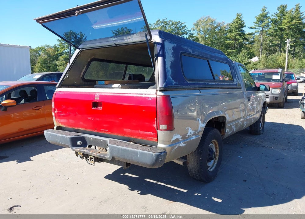 2000 CHEVROLET C2500 VIN: 1GCGC24J4YR220382