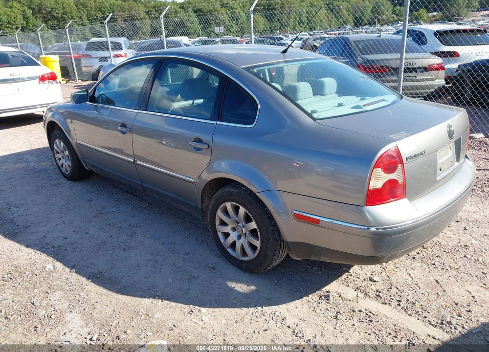2001 VOLKSWAGEN PASSAT GLS VIN: WVWPD63B41P289671