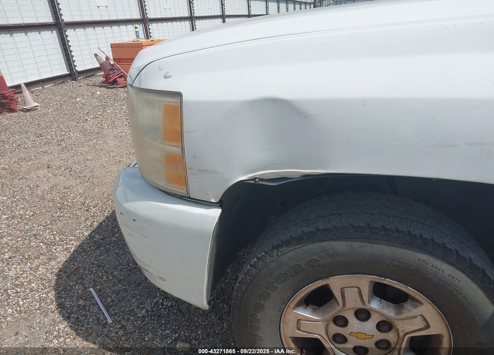 2009 CHEVROLET SILVERADO 1500 LT VIN: 1GCEC29019Z290401