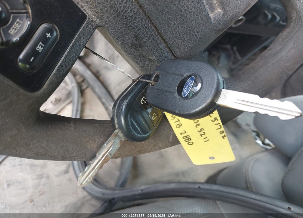 2015 FORD F-250 XL VIN: 1FT7W2BT2FEC51792