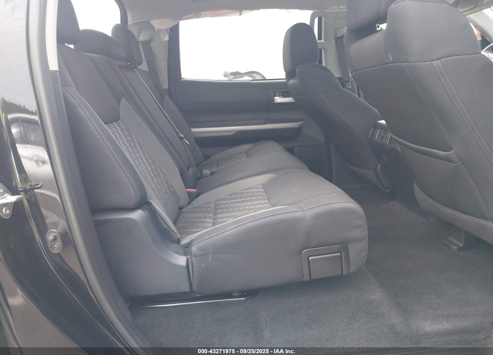 2018 TOYOTA TUNDRA VIN: 5TFDW5F16JX727374