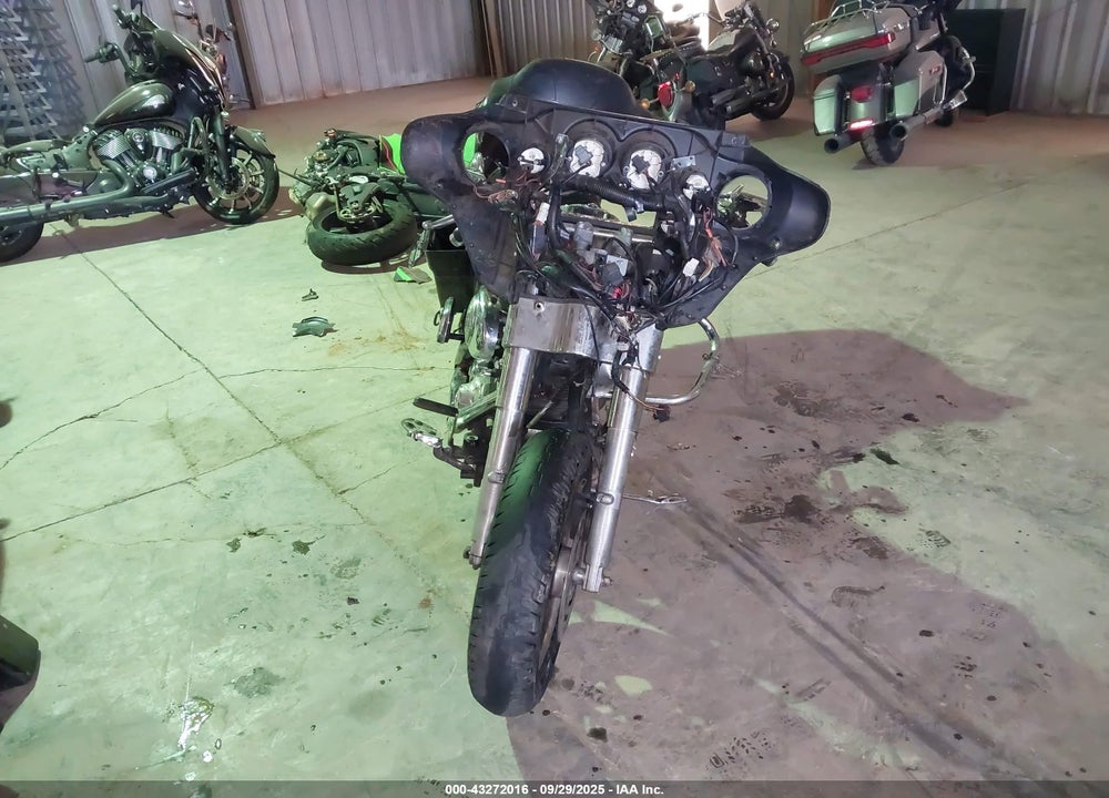 2005 HARLEY-DAVIDSON FLHTCUI VIN: 1HD1FCW315Y615492