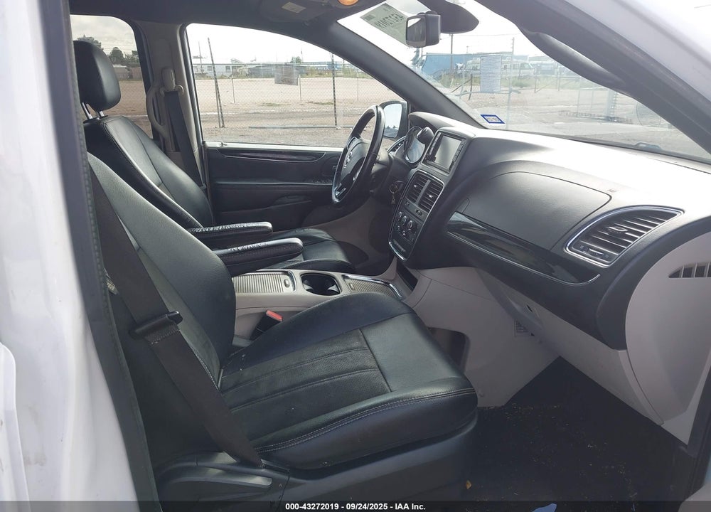 2019 DODGE GRAND CARAVAN SXT VIN: 2C4RDGCG5KR765520