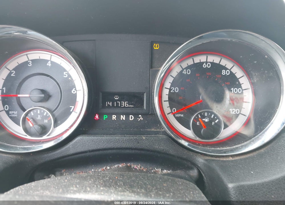 2019 DODGE GRAND CARAVAN SXT VIN: 2C4RDGCG5KR765520