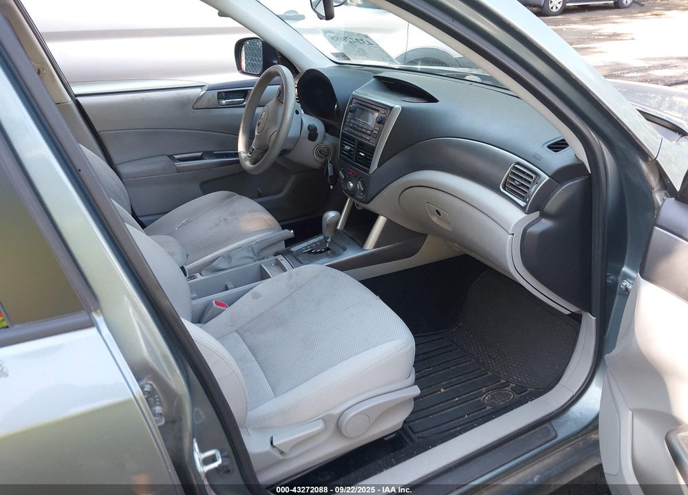 2012 SUBARU FORESTER 2.5X PREMIUM VIN: JF2SHADC3CH434884