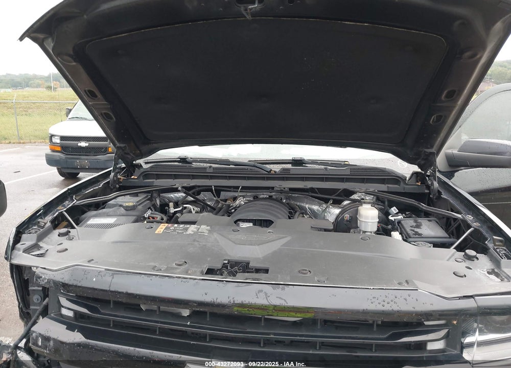 2017 CHEVROLET SILVERADO 1500 2LT VIN: 3GCUKREC7HG168132