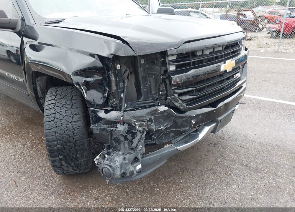 2017 CHEVROLET SILVERADO 1500 2LT VIN: 3GCUKREC7HG168132