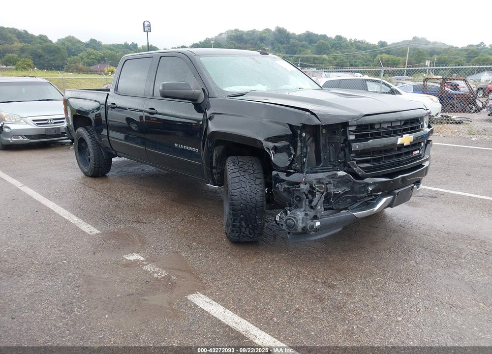 2017 CHEVROLET SILVERADO 1500 2LT VIN: 3GCUKREC7HG168132