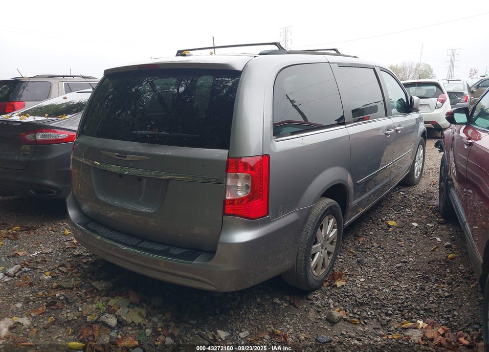 2014 CHRYSLER TOWN & COUNTRY VIN: 2C4RC1BG0ER269630