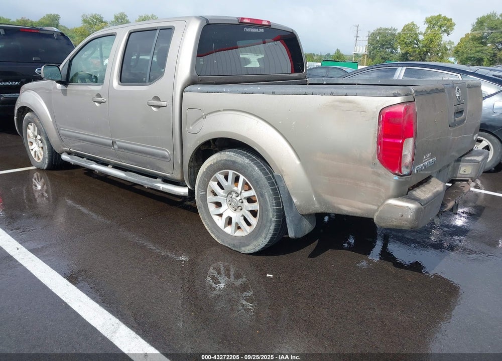 2007 NISSAN FRONTIER LE VIN: 1N6AD07U97C431086