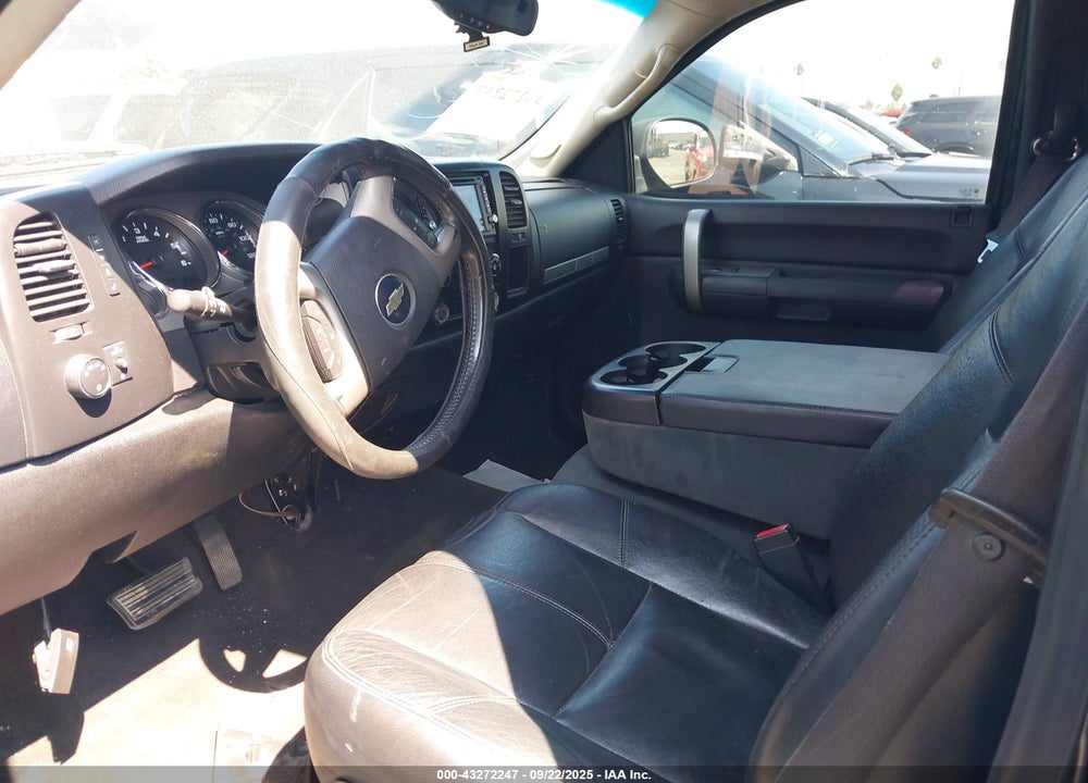 2008 CHEVROLET SILVERADO 1500 LT1 VIN: 1GCEC14C98Z303132