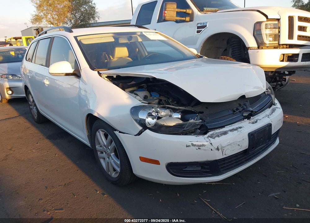 2014 VOLKSWAGEN JETTA SPORTWAGEN 2.0L TDI VIN: 3VWPL7AJ7EM615376