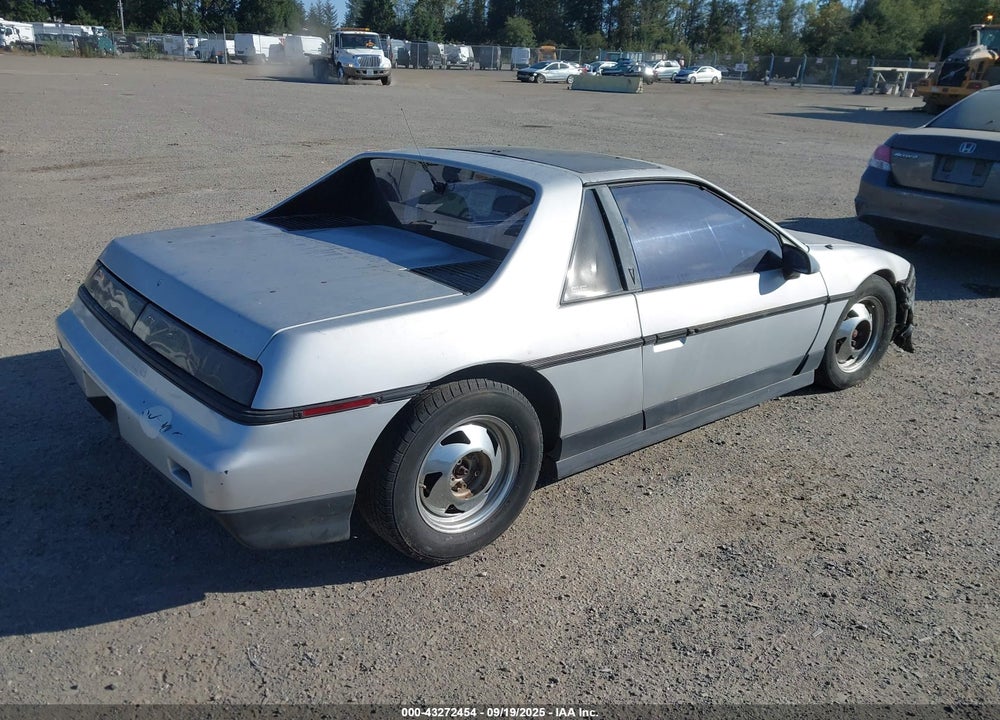 1987 PONTIAC FIERO SE VIN: 1G2PF1195HP221262